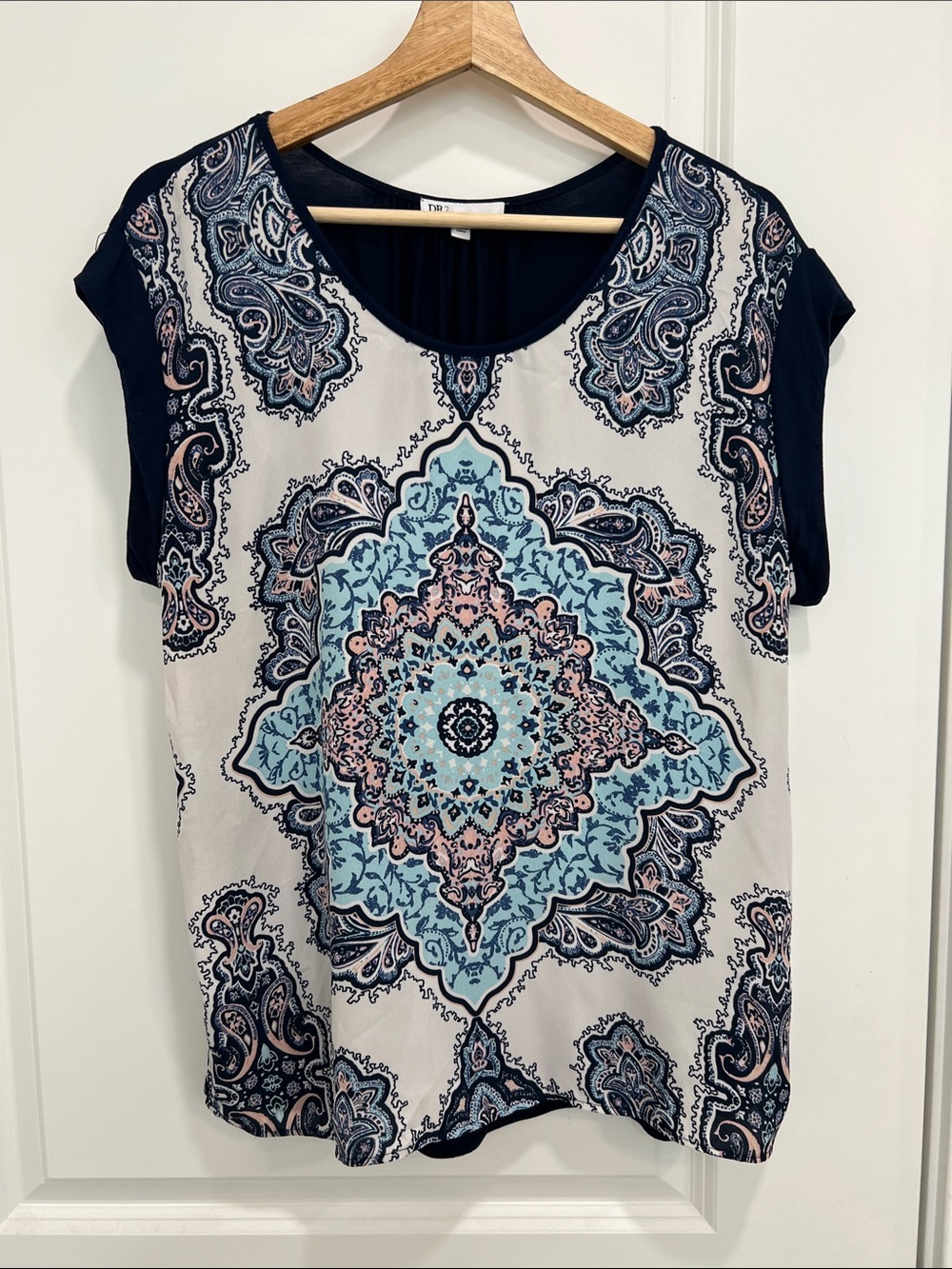 DR2 Navy Short Sleeve Top with Light Blue & Blush Medallion Print
